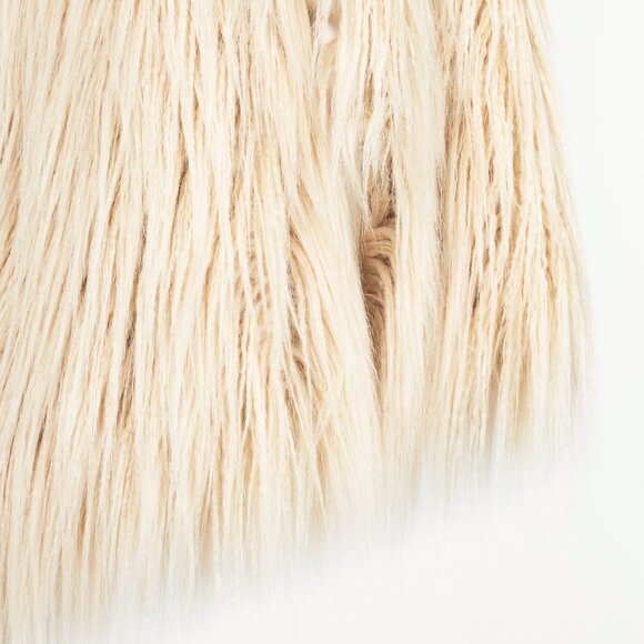 Annette Gortz AW19 Gel Cream Faux Fur Jacket - Picture 6 of 11